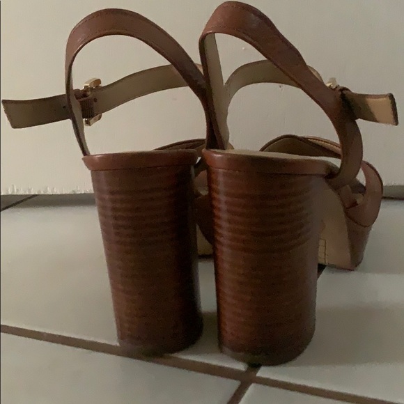 Michael khors sandals heels - Picture 3 of 4